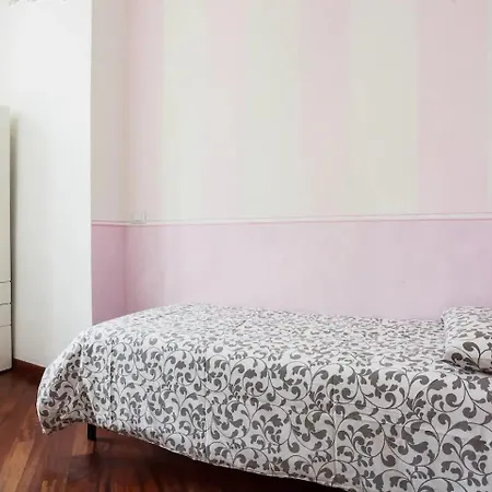 Bologna's Heart At Farini 31 Apartment