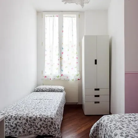 Apartment Bologna's Heart At Farini 31 *