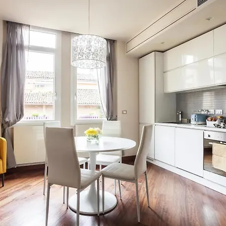 Bologna's Heart At Farini 31 *